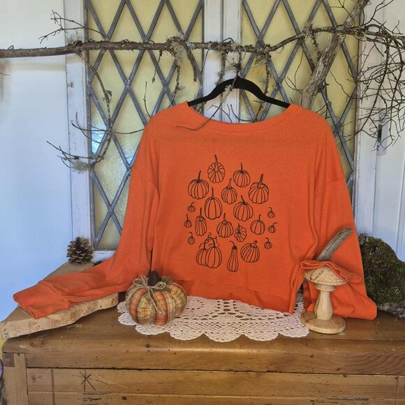 🍄 50% OFF - Orange Pumpkin Graphic Long Sleeve T-Shirt Crop Top - Picture 7 of 8